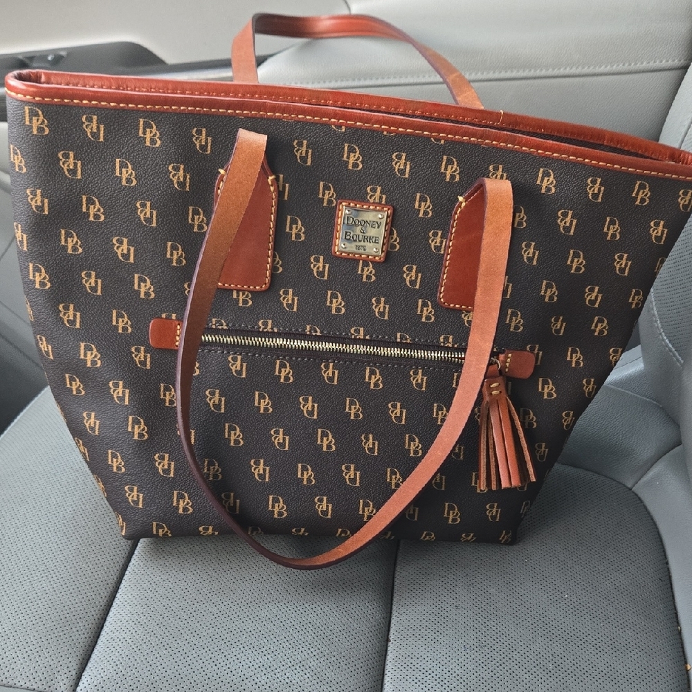 Dooney & Bourke Black and Tan Logo Tote